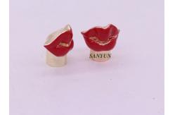 China Rose Red Plated lips Shape Perfume Bottle Caps Anti corrosive supplier