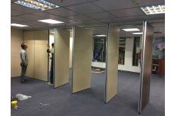 China Collapsing Movable Wooden Folding Sound Proof Partitions Noise And Heat Reduction supplier