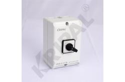 China 3P 4P 230V IP65 Universal Changeover Switch with protective box supplier