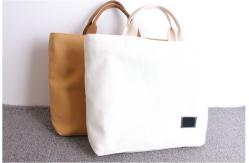 China Customized Size Natural Canvas Zippered Tote Bag For Promotional Activities supplier