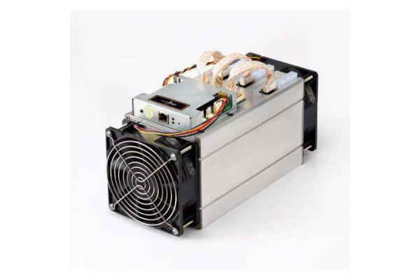 Used 13.5T BTC Miner Machine PCIE interface Bitmain Antminer S9i 1310W