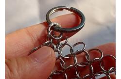China Customizable 7x7inch Chain Mail Cast Iron Cleaner Rust Resistance supplier