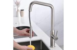 China Automatic Kitchen Tap Angled Spout Smart Kitchen Faucet With Extendable Head supplier
