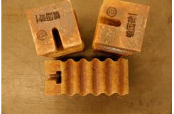 China AZM 1680 Silicon Mullite Brick 1550C-1650C Brown Anchor Brick supplier