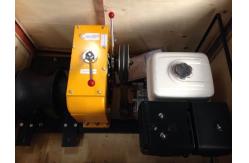 China Petrol Engine Cable Pulling Winch / Belt Driven Cable Hoist Puller 100kg supplier