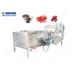Brush Type Industrial Vegetable Washer , Carrot  / Apple Washing Machine 500-2000kg/H Output for sale