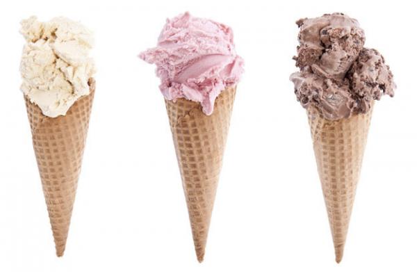 Custom Chocolate Dipped Cone / Chocolate Waffles With Ice Cream , CE Approved