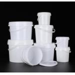 White Food Grade Plastic Bucket with Lid 1L-5L Capacity BPA Free Recyclable Handle -40°F To 180°F Temperature Range for sale
