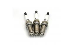 China Auto Ignition Genuin Spark Plug LBK6RTC Replacement K20HR-U11 90919-01235 supplier