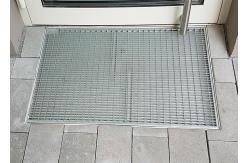 China Galvanized 30mm Thickness Industrial Steel Grating Doormats Pressed Mesh 30x30mm supplier