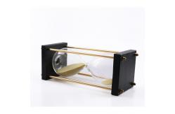 China Novelty Wooden Hourglass Custom 3 Minute Hourglass Timer Various Sizes supplier