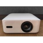 Compact 1080P Auto Keystone Mini Projector for Home Theatre Projection Distance 0.9m-7m Aspect Ratio 16 9 for sale