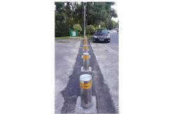 China Anti Collision Automatic Hydraulic Road Blocker , Electric Retractable Rising Bollards supplier