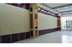 China Operable Wall Sliding Aluminium Track Folding Sound Proof Partitions For Ballroom supplier