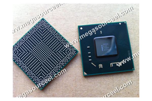 Computer IC Chips BD82HM67 SLJ4N computer mainboard chips INTEL Computer IC Chips