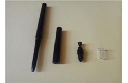 China Automatic Self Sharpening Eyeliner Pencil , Slim Shape Creamy Lip Liner supplier