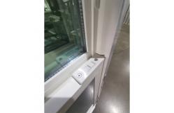 China Aluminium Vertical UPVC Single Hung Window Grill Design For Ranch Home supplier
