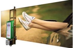 China Mural Bidirectional Printing Silent Uv Wall Printer 7 Lcd Display Screen supplier