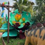 Customized Weather Proof Fiberglass Flower For Theme Park for sale