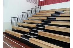 China Indoor Wood Tiered Retractable Bleacher Seating For High School supplier