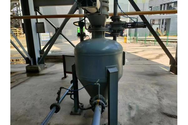 Limestone Powder Pneumatic Conveying Systems Silo Pump 300 T/H Capacity