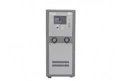 China Micro Computer Controller Overheating Hvac Industrial Water Cooled Chillers supplier