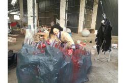 China Customized Sponge Haunted House Props Create Unforgettable Experience supplier