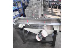 China Stainless Steel Linear Vibrating Screen Efficiently Screens Large Particle Materials supplier