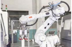 China Programmable Robotic Arm 150kg The Key To Efficiency And Accuracy In Manufacturing supplier