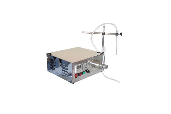 semi-automatic Magnetic pump liquid filling machine YG-1