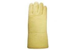 China Yellow kevlar felt 350 Degrees Fire Resistant Work Gloves 2 layers supplier