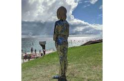 China Life-size Casted Stainless Steel Statue Reflecting in Perth, Australia supplier