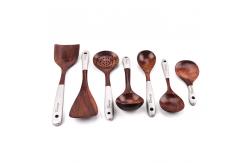 China Nonscratching Wooden Kitchen Utensil Set Handmade For Multipurposes supplier