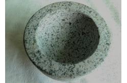 China Custom Shape Granite Stone Bowl Outside Honed Finish Non Toxic With 3 Legs supplier
