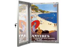 China Alu Frame 30mm ODM A2 Locking Poster Frames With Key supplier