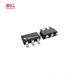 TPS563200DDCR Power Management ICs  4.5-V To 17-V Input   Synchronous Step-Down Voltage Regulator​ ​Package SOT-23-6 for sale