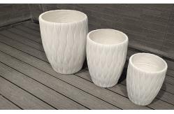 China Smooth Surface And Frost Resistant Reinforced Clay Planter For  Garden Plants supplier