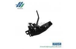 China Engine Hood Lock For Isuzu DMAX21 C8983635701  C8983635701-1  C8983635701-0 supplier