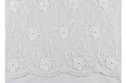 China Dubai Guipure White Embroidered Lace Fabric Fabric , Scalloped Edge Lace Fabric supplier
