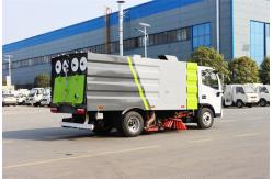 China Mini Version 4X2  5CBM 8 CBM Diesel Vacuum Cleaner Sweeper With Suction Cup supplier