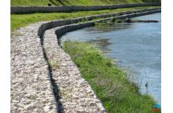 China Erosion Control Gabion Wire Mesh Rock Gabion Baskets For Scour Protection supplier