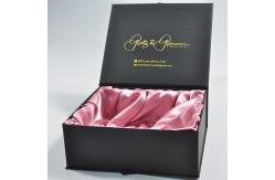 China CMYK 800gsm Flap Gift Box With Ribbon Closure supplier