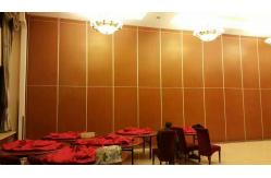 China Folding Sliding Partition Walls Panel Thickness 85mm Aluminium Track Roller supplier