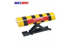 China Automatic Remote Control Parking Barrier 304 Steel Material Rechargeable Battery supplier