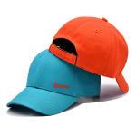 Custom Embroidered Baseball Caps With Curved Flat Closure Metal Plastic Snap for sale