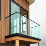 Floor Deck U Channel Glass Railings for Customized Colors Balcony Balustrad for sale