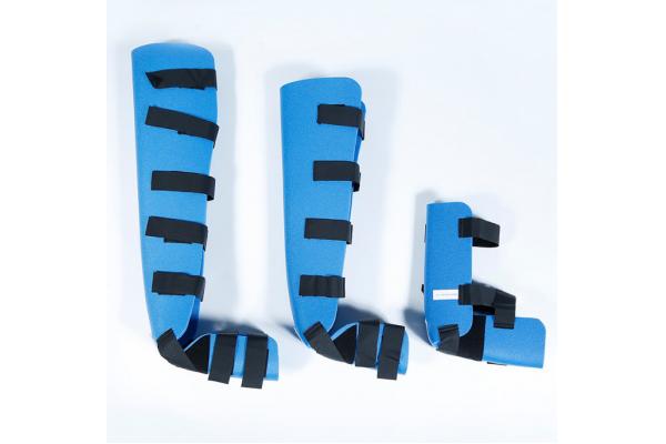 Frac Care Kit Features Versatile Limb Splints 87×35×18CM DG-E29