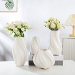 Ripple Texture Ceramic Vase for Modern Home Decor