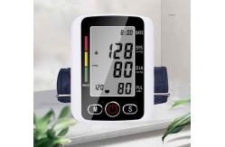 China Electronic White Sphygmomanometer With 4 AAA Batteries 2X99 Sets Heart Rate Detection supplier
