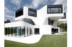 China Luxury Prefab Light Steel Frame House With Environmental Friendly Materials supplier